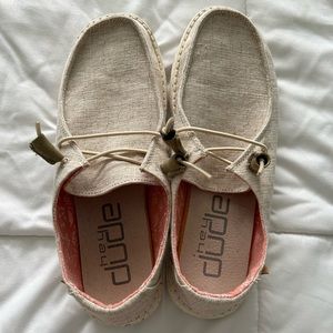 Wendy Chambray White Nut Hey Dudes